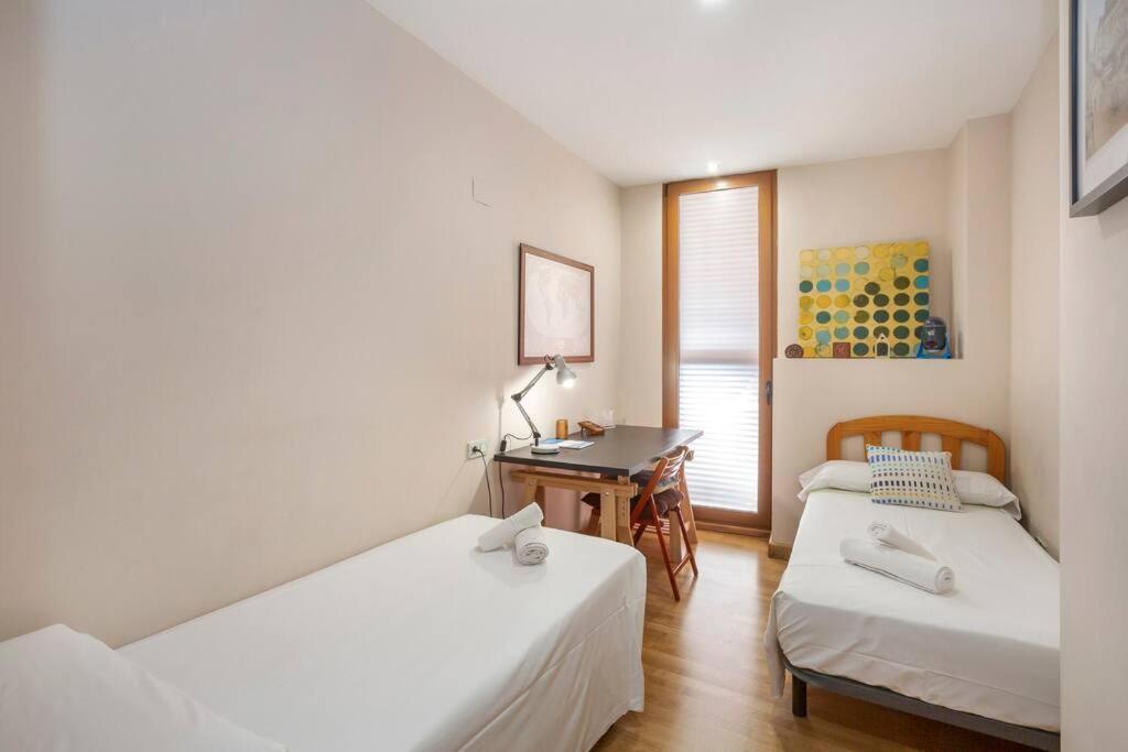 Marieta Apartment By The Castle With Ac Alicante Zewnętrze zdjęcie