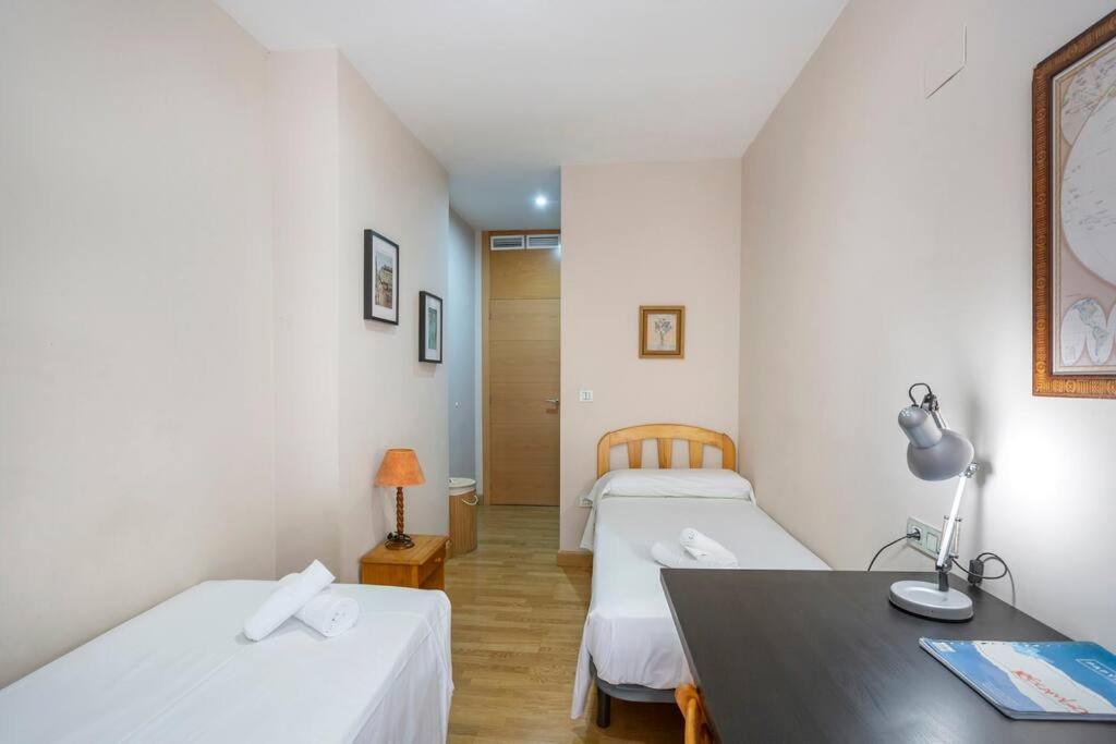 Marieta Apartment By The Castle With Ac Alicante Zewnętrze zdjęcie